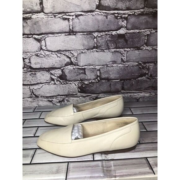 Enzo Angiolini Liberty Ivory Cream Leather Square Toe Loafers Flats Women Sz 6M - Picture 1 of 16